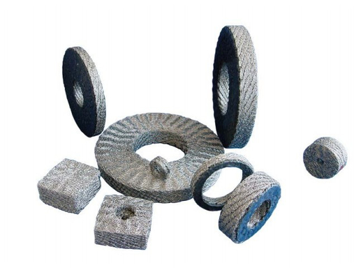 میله های بالشتک فلزی استوانه ای Dia.2-100mm 50G چگالی سفارشی نصب شده